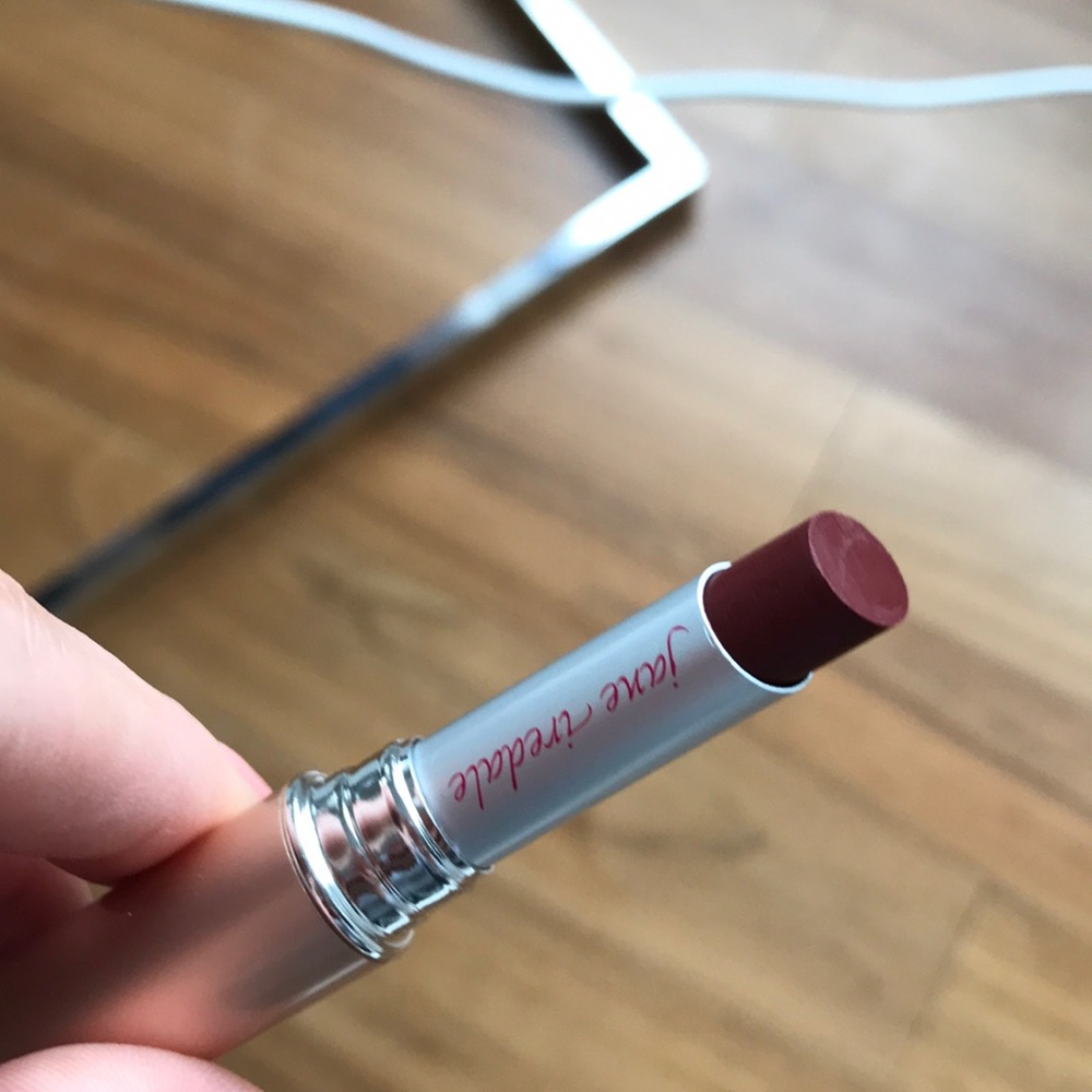 💕HP💕HANNAH puremoist Lipstick Jane Iredale - Picture 3 of 3